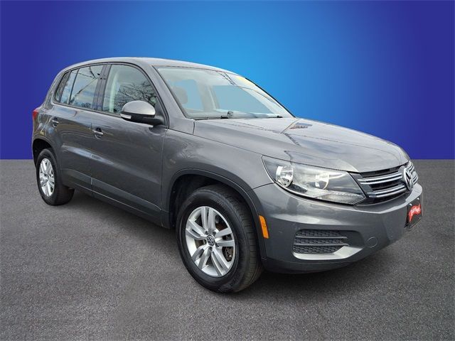 2014 Volkswagen Tiguan S