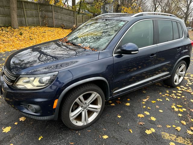 2014 Volkswagen Tiguan R-Line