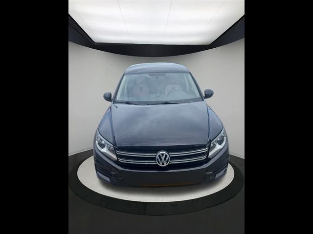 2014 Volkswagen Tiguan SE