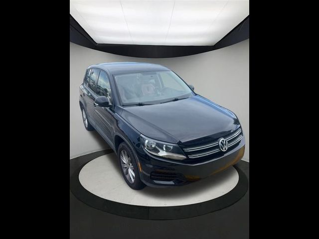 2014 Volkswagen Tiguan SE