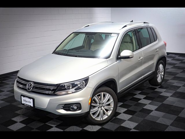 2014 Volkswagen Tiguan SE