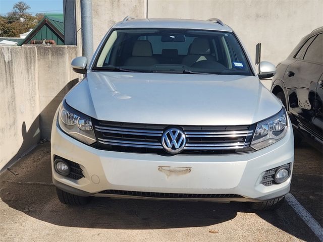 2014 Volkswagen Tiguan SE