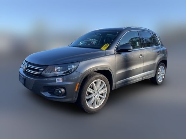 2014 Volkswagen Tiguan SE