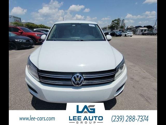 2014 Volkswagen Tiguan SE