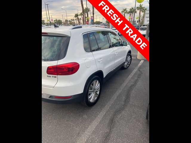 2014 Volkswagen Tiguan SE