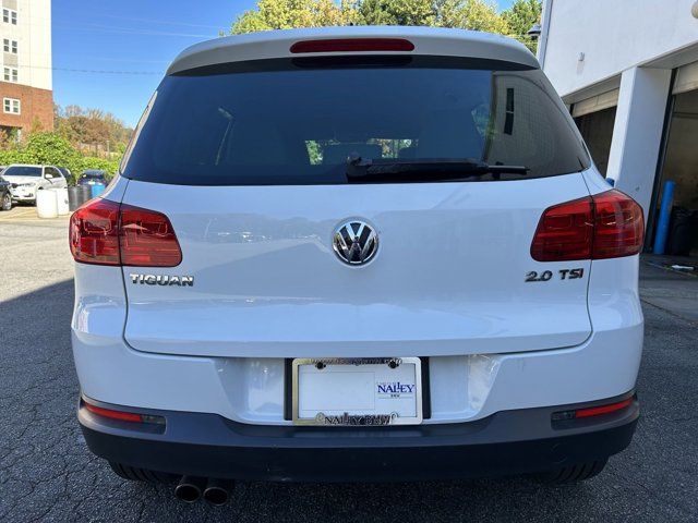 2014 Volkswagen Tiguan SE