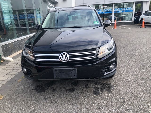 2014 Volkswagen Tiguan SE