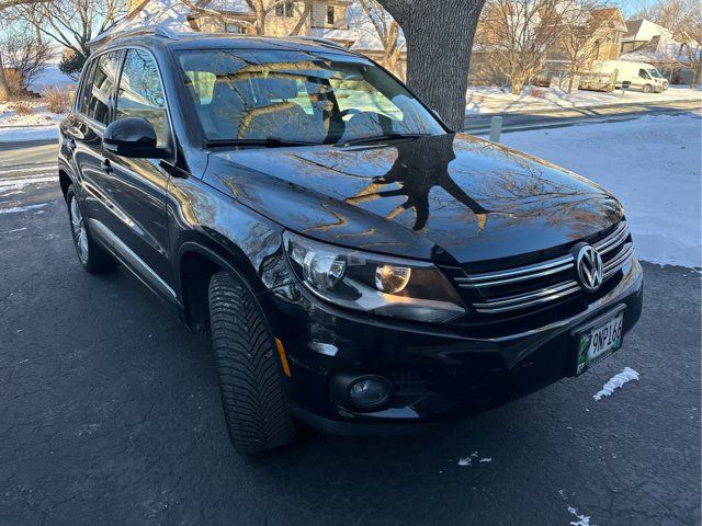 2014 Volkswagen Tiguan SE