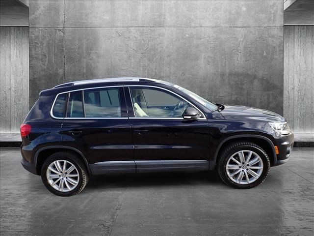 2014 Volkswagen Tiguan SE