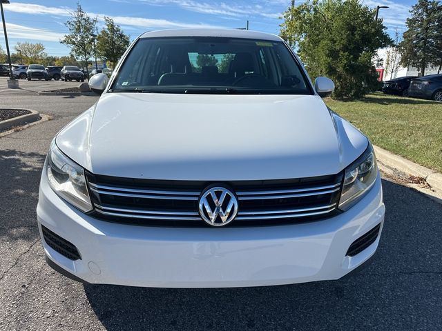 2014 Volkswagen Tiguan SE