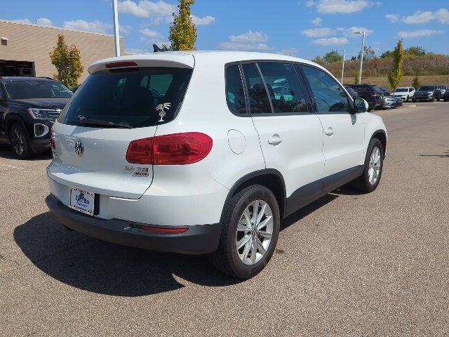 2014 Volkswagen Tiguan SE