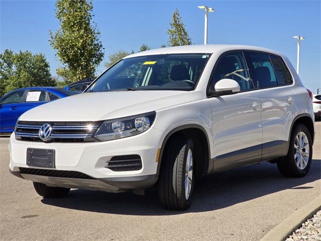 2014 Volkswagen Tiguan SE