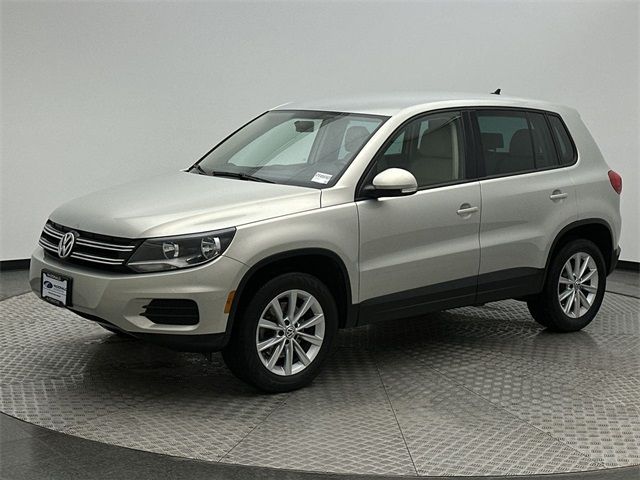 2014 Volkswagen Tiguan SE