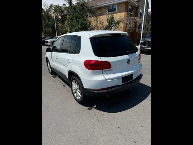 2014 Volkswagen Tiguan SE