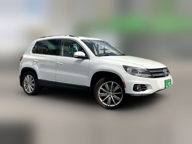 2014 Volkswagen Tiguan SE