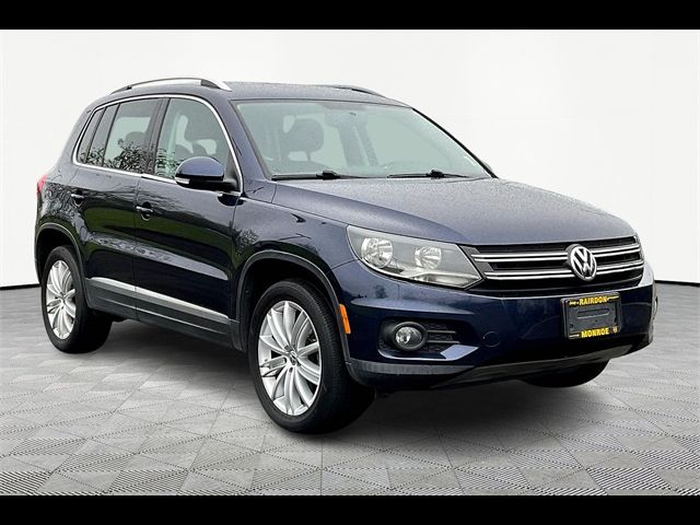 2014 Volkswagen Tiguan SE