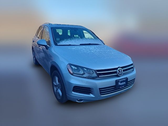 2014 Volkswagen Touareg Lux