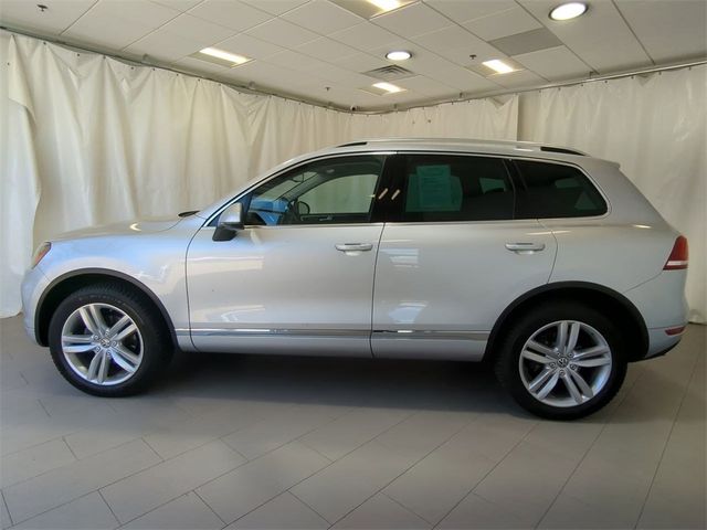 2014 Volkswagen Touareg Executive