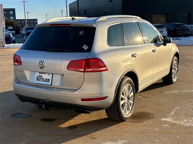 2014 Volkswagen Touareg Sport Navigation