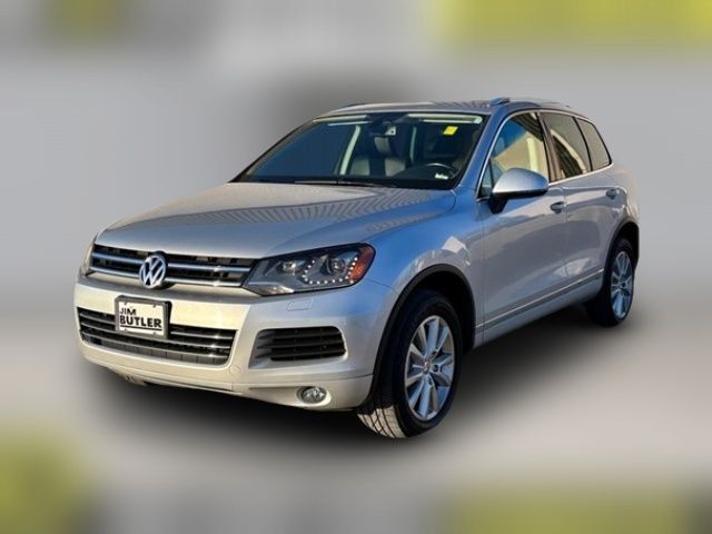 2014 Volkswagen Touareg Sport Navigation