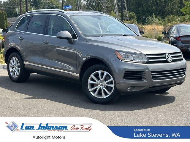 2014 Volkswagen Touareg Sport Navigation