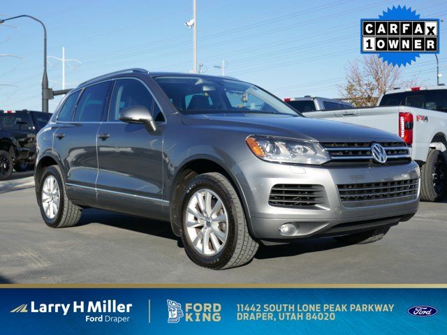 2014 Volkswagen Touareg Sport