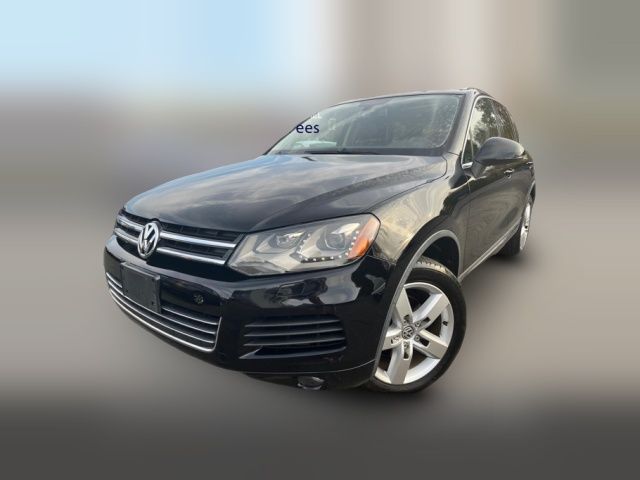 2014 Volkswagen Touareg Lux