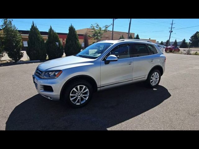 2014 Volkswagen Touareg Sport Navigation