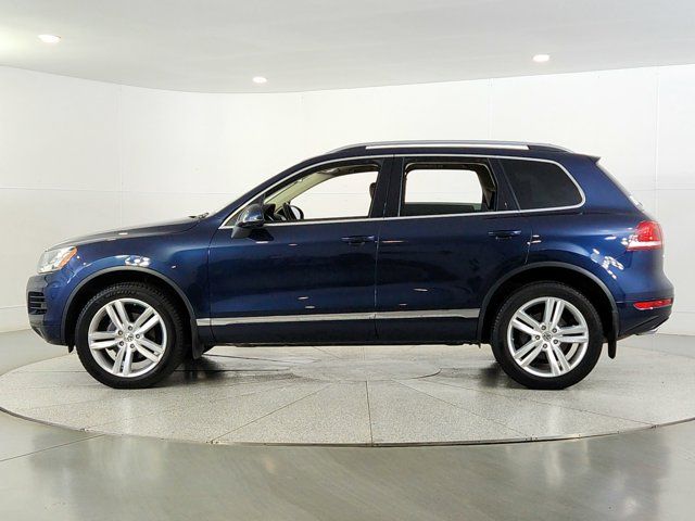 2014 Volkswagen Touareg Executive