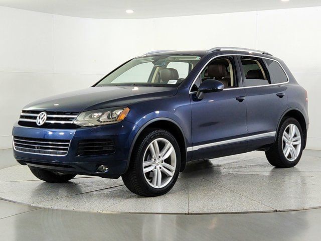 2014 Volkswagen Touareg Executive