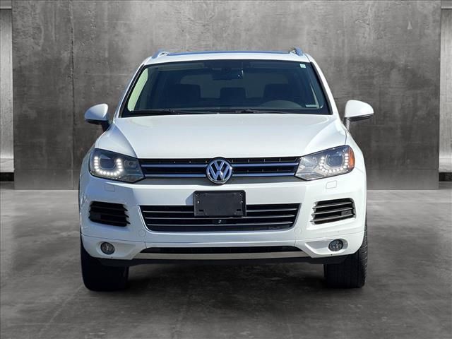 2014 Volkswagen Touareg Executive