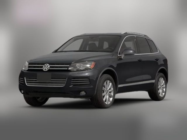 2014 Volkswagen Touareg Lux