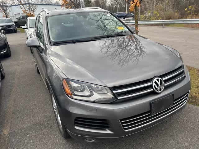 2014 Volkswagen Touareg Lux