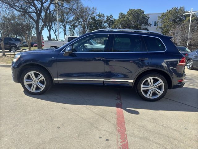 2014 Volkswagen Touareg R-Line