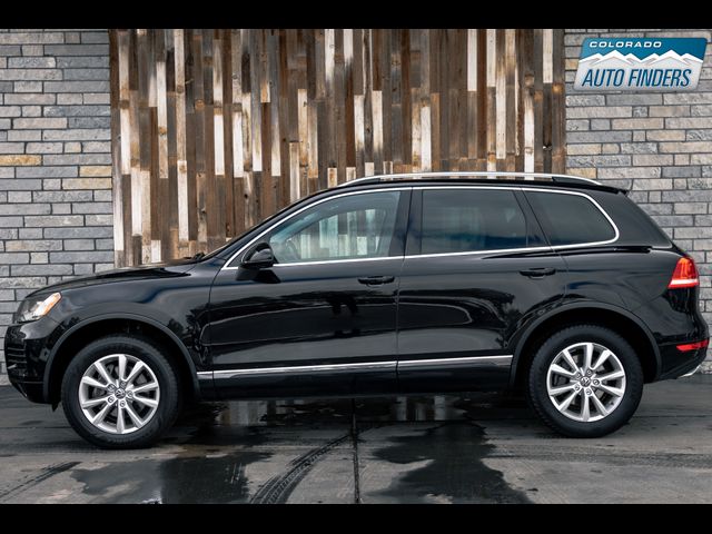 2014 Volkswagen Touareg Sport