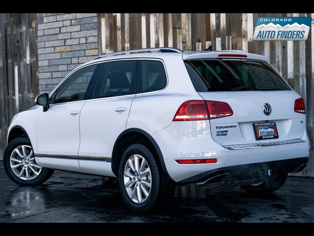 2014 Volkswagen Touareg Sport Navigation