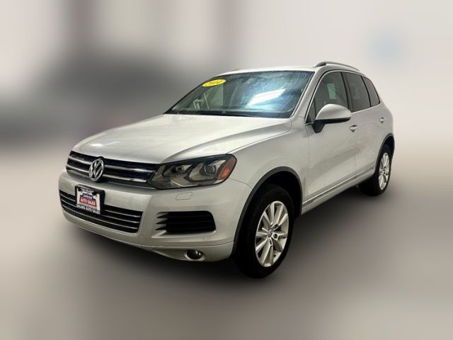 2014 Volkswagen Touareg Sport