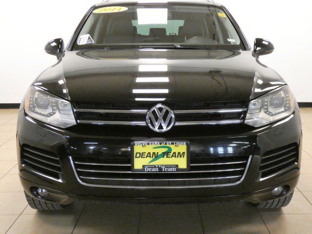 2014 Volkswagen Touareg Sport