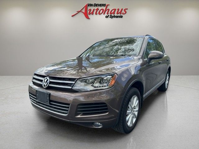 2014 Volkswagen Touareg Sport Navigation