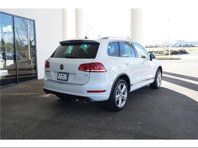 2014 Volkswagen Touareg R-Line