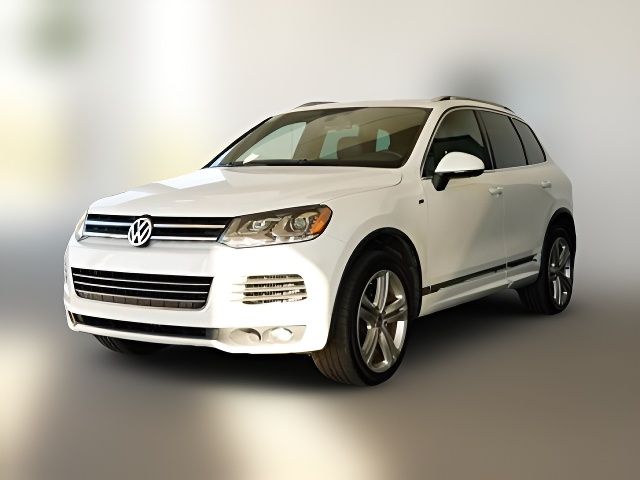 2014 Volkswagen Touareg R-Line