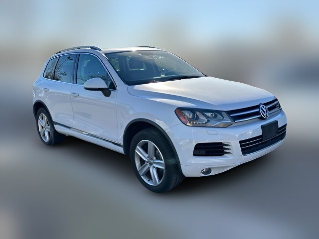 2014 Volkswagen Touareg Base