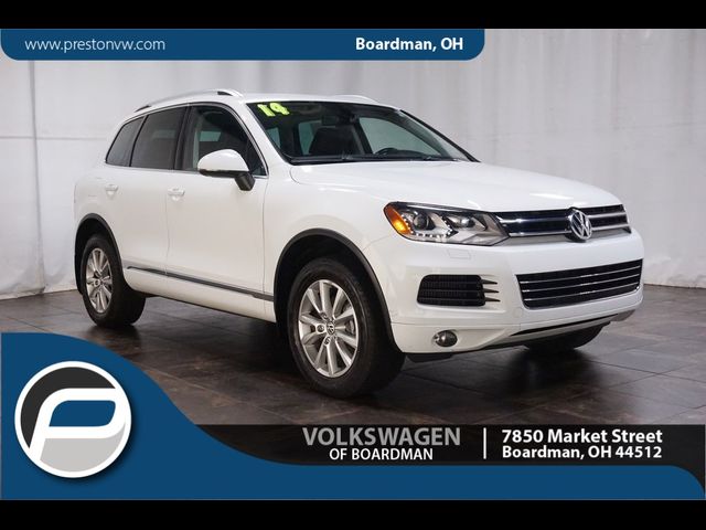 2014 Volkswagen Touareg Sport Navigation