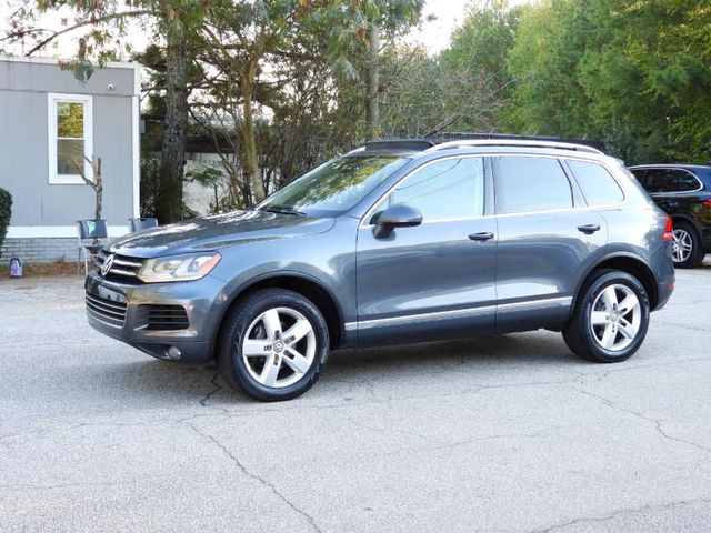 2014 Volkswagen Touareg Lux