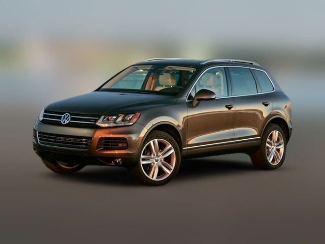 2014 Volkswagen Touareg Executive