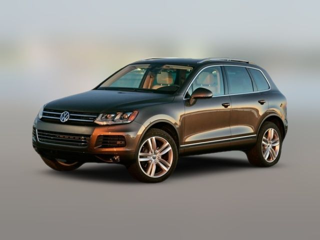 2014 Volkswagen Touareg Executive