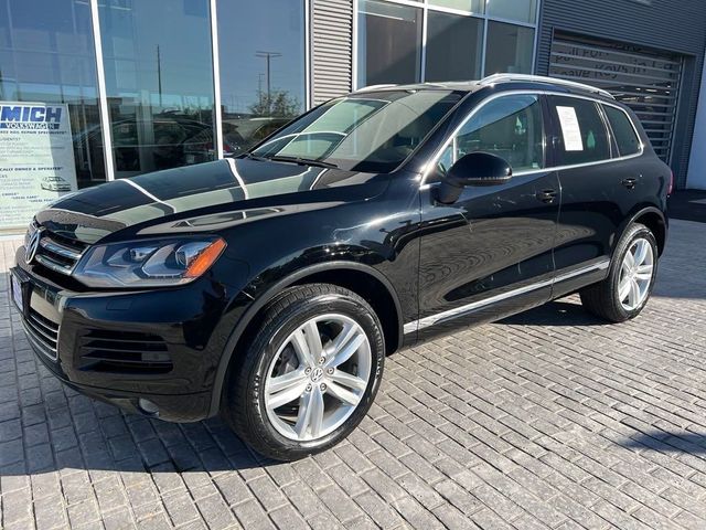 2014 Volkswagen Touareg Executive