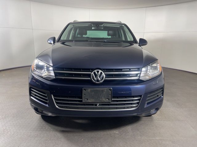 2014 Volkswagen Touareg Executive