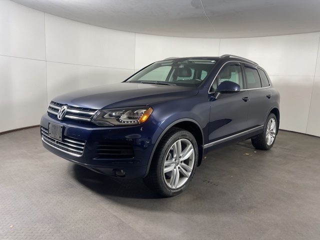 2014 Volkswagen Touareg Executive