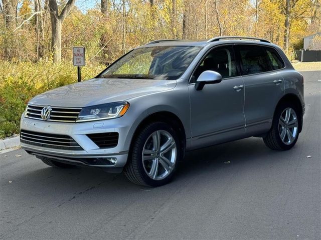 2014 Volkswagen Touareg Lux